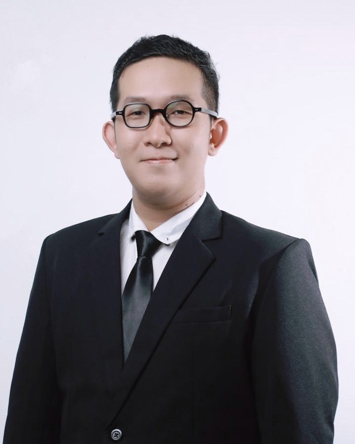 Ari Setiawan Niti Sumita, S.H. — Associate Ubermensch